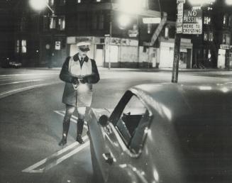 Canada - Ontario - Toronto - Metro Police - Spot Checks