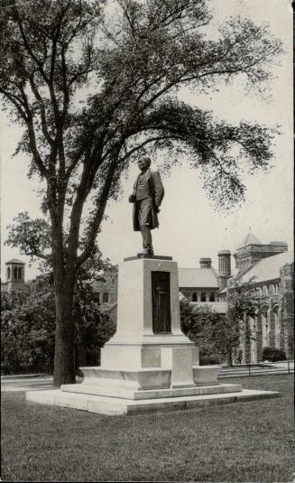 Oliver Mowat monument, Queen's Park, Toronto