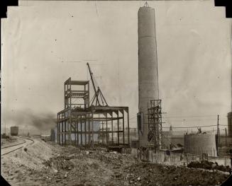 Giant heating plant under construction