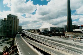 Canada - Ontario - Toronto - Streets and Expressways - Gardiner Expressway - 1990 and on