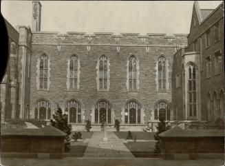 The courtyard at Hart House, Toronto