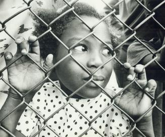 St. Vincent, Young girl at refugee camp