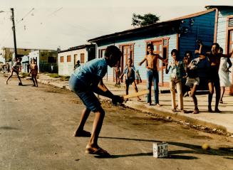 Plakita game on street of Santo Domingo Dom