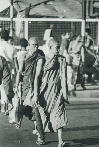 Monks, Burma