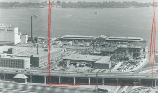 Canada - Ontario - Toronto - Toronto Star - Buildings - 1 Yonge St - Construction - 1970 - Jan to June