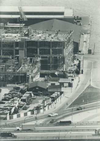 Canada - Ontario - Toronto - Toronto Star - Buildings - 1 Yonge St - Construction - 1970 - Jan to June