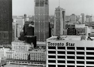 Canada - Ontario - Toronto - Toronto Star - Buildings - 1 Yonge St - Exterior