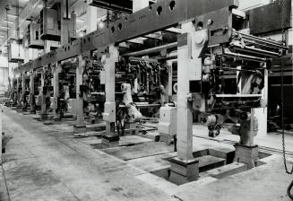 Canada - Ontario - Toronto - Toronto Star - Buildings - 1 Yonge St - Interior - Presses