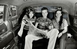VIP Treatment Marguerite Caron (left), winner of The Star's Police Picnic contest, in limousine which will take her and friends Keith Glass and Marie-(...)