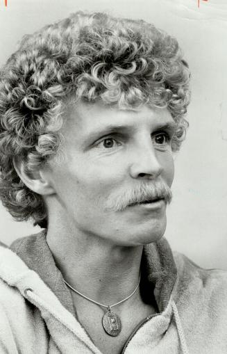 Billy Hayes, Escaped in a rowboat