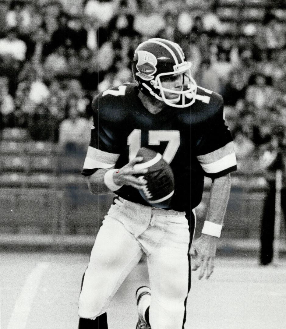 Different style: Argo quarterback Joe Barnes says former teammate John Hufnagel brings experience to the starting quarterback job in Regina, where he replaces Joe (747) Adams