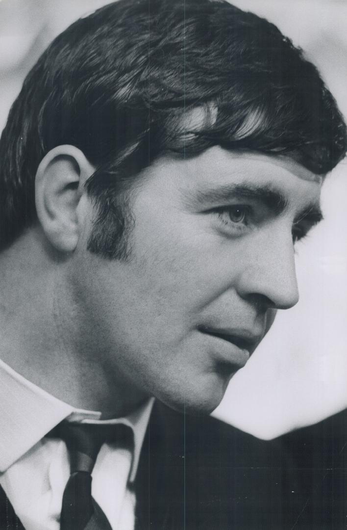 Alan Bates