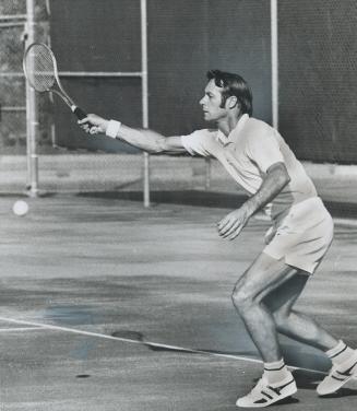 Canada's King of Tennis back in 1950s and '60s, Bob Bedard is still playing occasional tournament as 41st birthday approaches. Now living in Toronto, (...)