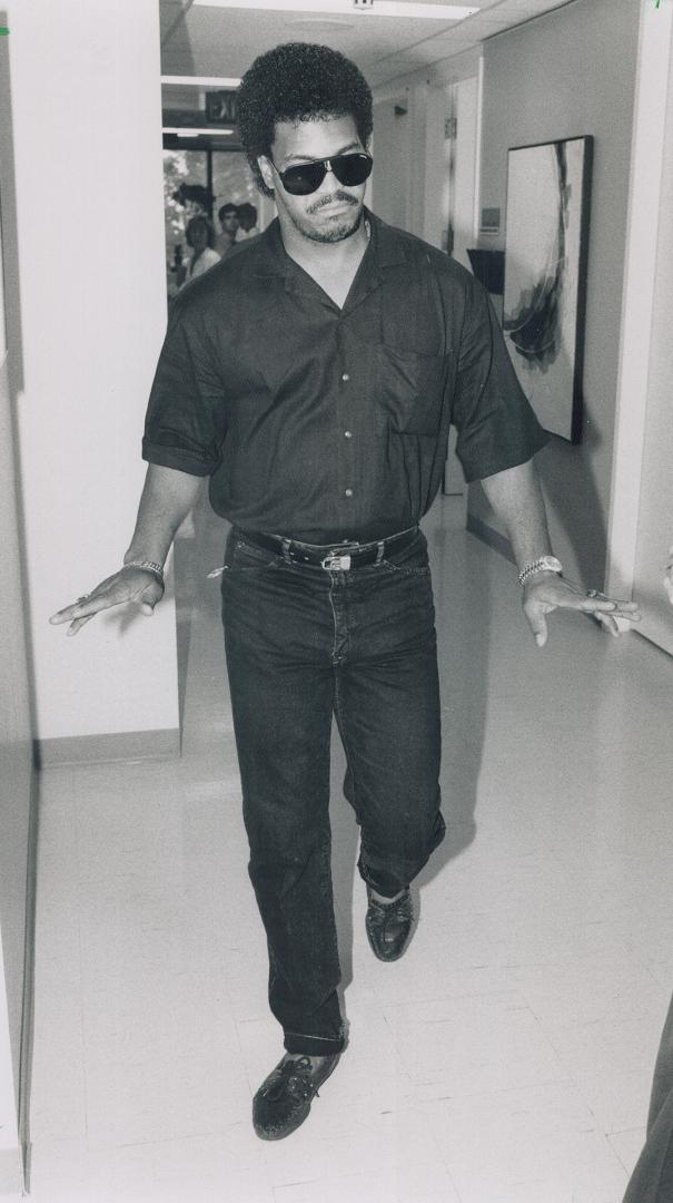 Rest easy, folks. Chances are George Bell will be in the Blue Jays' lineup - as designated hitter - tonight when they meet the Brewers in Milwaukee. B(...)