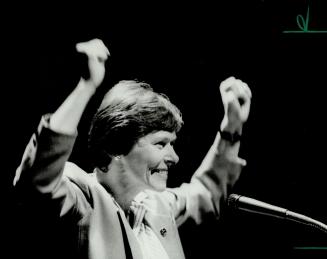 Roberta Bondar, Canada's first female astronaut, urges more than 800 female students to have a dream in life, to study science and math and set their (...)
