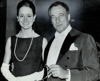Victor Borge turned out a magnificent performance for the Prince, and to bring a little added beauty to the affair, he arrived with his daughter Sanna(...)