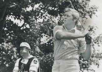 Gay Brewer was one of several golfers who scrambled into contention at midway mark of Canadian Open championship at Cherry Hill. [Incomplete]