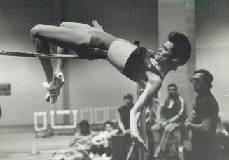 Brill, Debbie (sports) -Action Shots