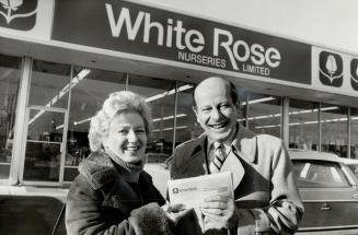 Santa Fund standout. It was the largest single donation ever made to The Star's Santa Fund - with the exception of estate bequests - $9,031 from White(...)