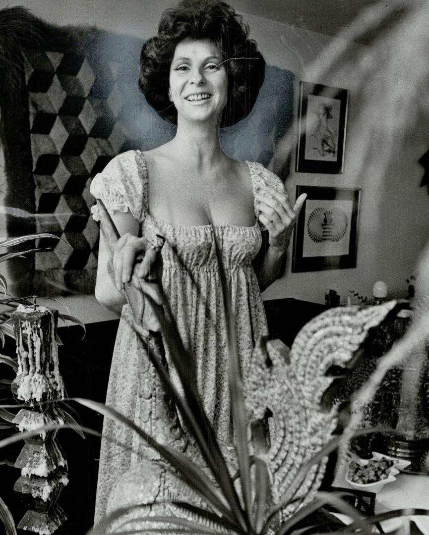 Marilyn Brooks, designer formerly with The Unicorn that started off the boutique boom in Toronto in 1963, started designing fashions again as a free-l(...)
