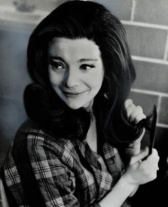And Louisa Donning Brunette Wig