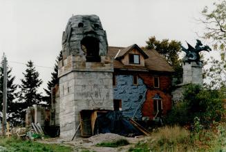 Camani, Peter