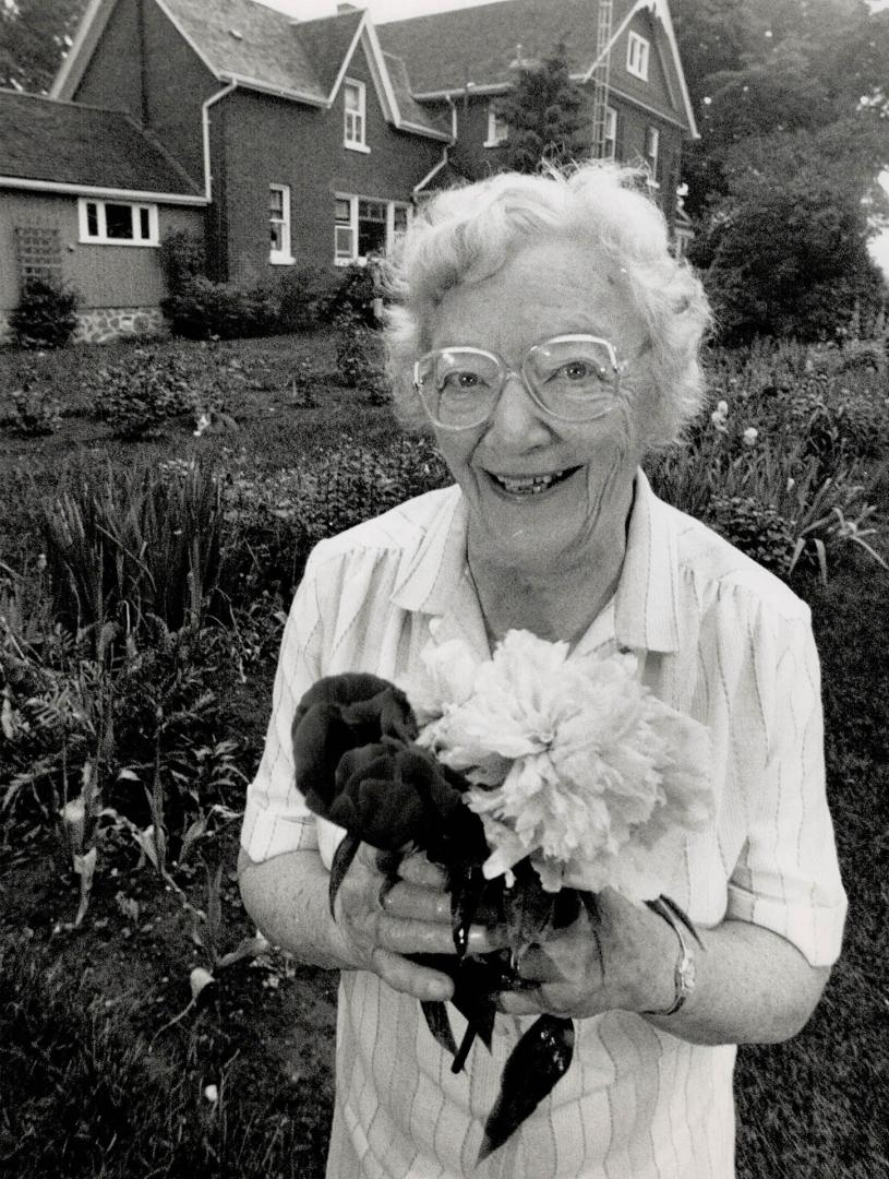 Flower power. Helen Campbell's peonies are among the beautiful flowers visitors will see during the Scarborough Horticultural Society's garden tour Su(...)