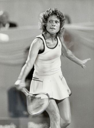 Survivor. Wimbledon champion Evonne Goolagong Cawley was among the winners at the Canadian Open tennis championships yesterday but an injury knocked o(...)