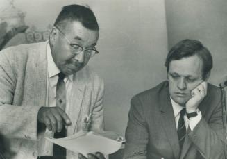 Indian affairs Minister Jean Chretien Chief wilmer nadjiwon