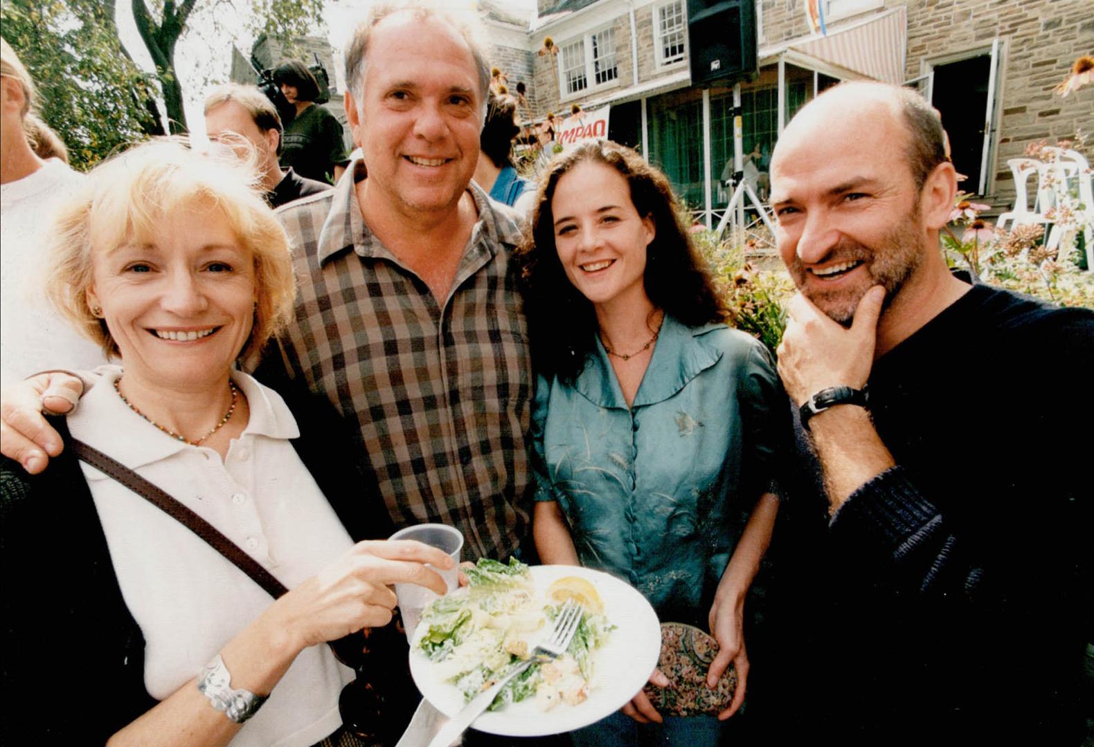 Maury Chaykin and Susannah Hoffman (centre)