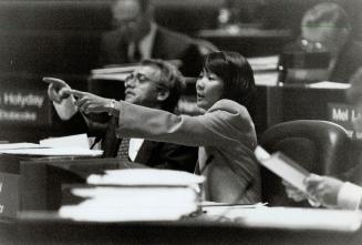 Chow, Olivia