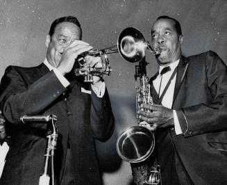 Buck Clayton and Buddy Tate were subjected to the test of a disorganized and at times disastrous rhythm section
