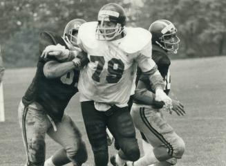 Argos' Jim Corrigall is definitive defensive end by definition of U