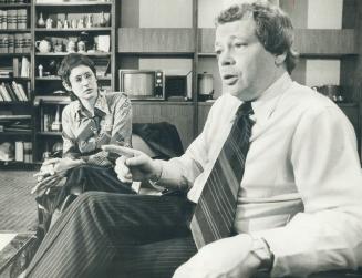 A shouting match broke out yesterday in City Hall between Mayor David Crombie and Ann Pappert, the head of his task force on the status of women. Miss(...)