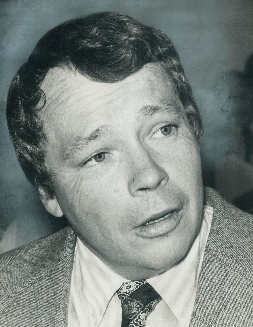 David Crombie promised to be a strong mayor