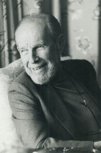 Hume Cronyn ends his autobiography in 1966 but he's busier than ever at 80