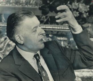 James Cross tells a news conference in London yesterday about his 60-day ordeal as a prisoner of the Front de Liberation du Quebec in a Montreal North(...)