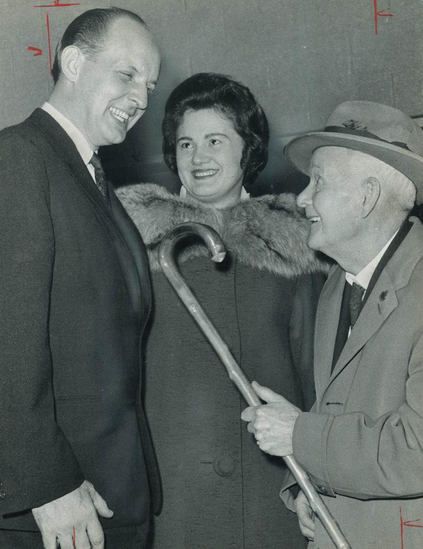 Broardview's P.C. Candidate Glen Day. Gets advice from Edward Gillespie, Jenny Bera