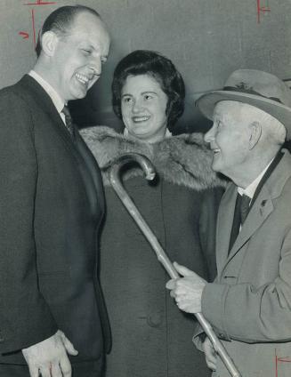 Broardview's P.C. Candidate Glen Day. Gets advice from Edward Gillespie, Jenny Bera