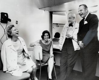 Enjoying a joke with Hans Conried (second right) are Star columnist Lotta Dempsey (left) and the Manasterskys