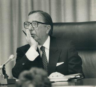 Charles Dubin: New chief Justice replaces William Howland