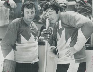 Brothers Esposito, goalie Tony, left and centre Phil, were voted Team Canada's outstanding players in last night's 4-1 win. Tony kept Canada in scorel(...)