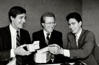 Lucky kids. Mayor Art Eggleton is handed a pile of free tickets for the Jacksons' Toronto concerts yesterday for some 1,200 disadvantaged youngsters. (...)