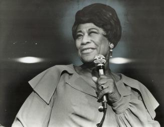 Ella Fitzgerald opened two-week engagemtn in the Royal York's Imperial Room last night and critic Bill Dampier found her performance better than ever.(...)