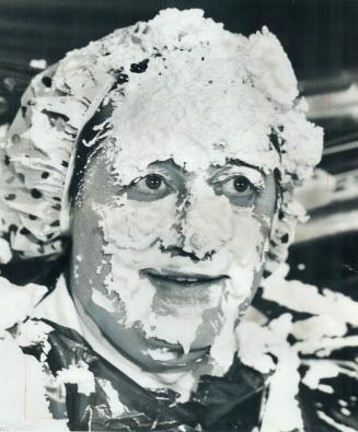 The Mayor gets plastered!. Right in the line of fire yesterday was Etobicoke Mayor Dennis Flynn who was one of the targets in a pie-throwing contest a(...)
