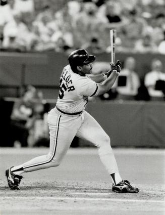 It was a famillar sight for Tiger fans: Cecil Fielder swatting the long ball