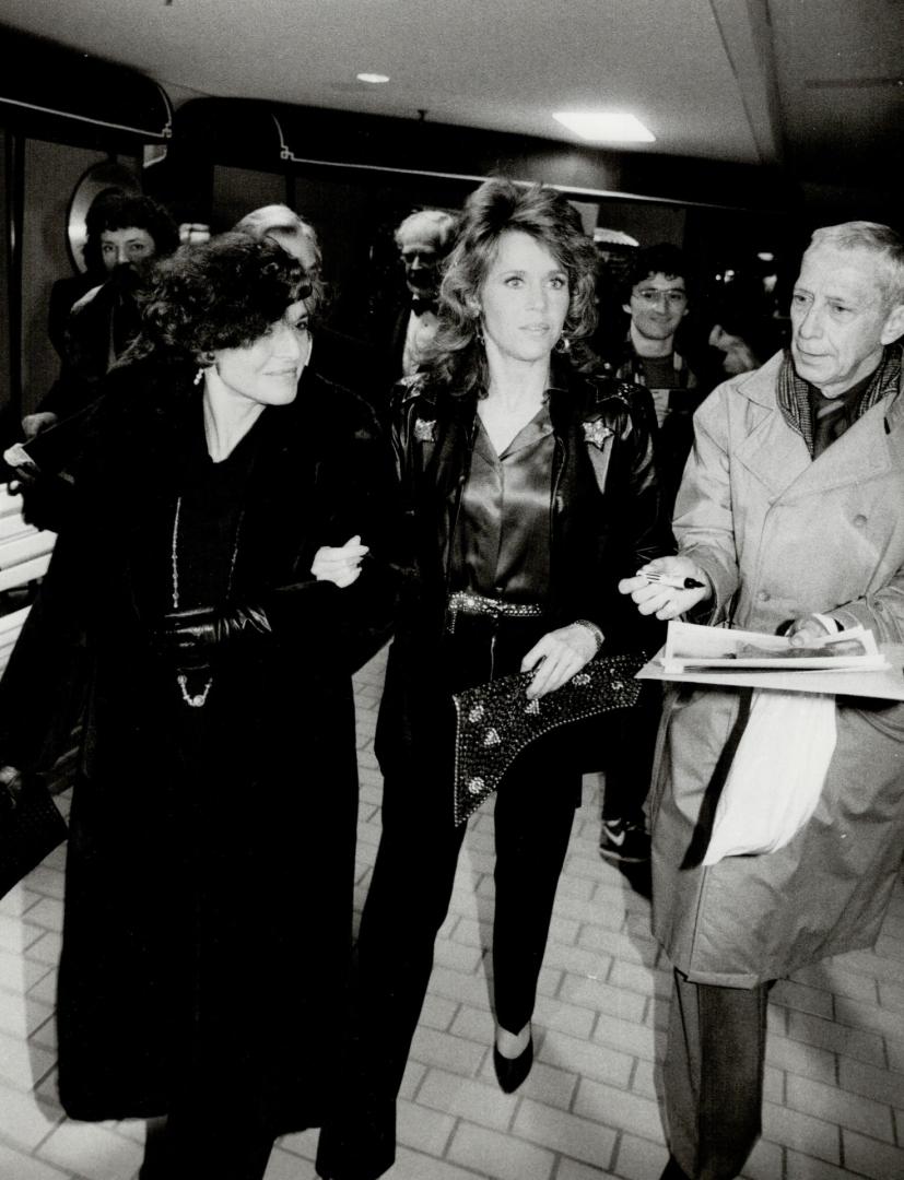 Fonda, Jane - Miscellaneous and Groups
