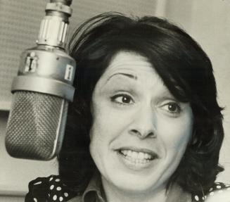 Remarkable, incisive, penetrating--those are some of the adjectives used to describe Barbara Frum, co-host of the CBC radio program As It Happens, wri(...)