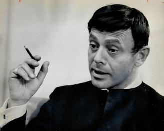 Rudi Gernreich is probably the greatest of the beatnik designers, making an evening dress of an old Indian blanket, or creating the famous topless swimsuit