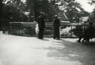 Arthur Conan Doyle viewing exhibit at the London Zoo, July 1914
